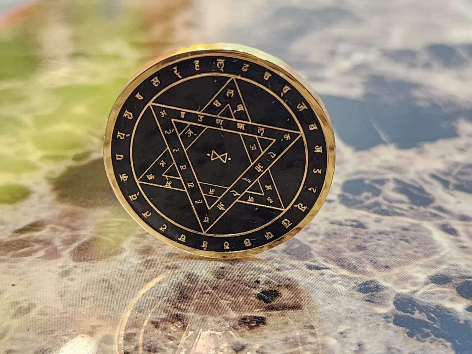 Kalp Koin sacred geometry face, front view